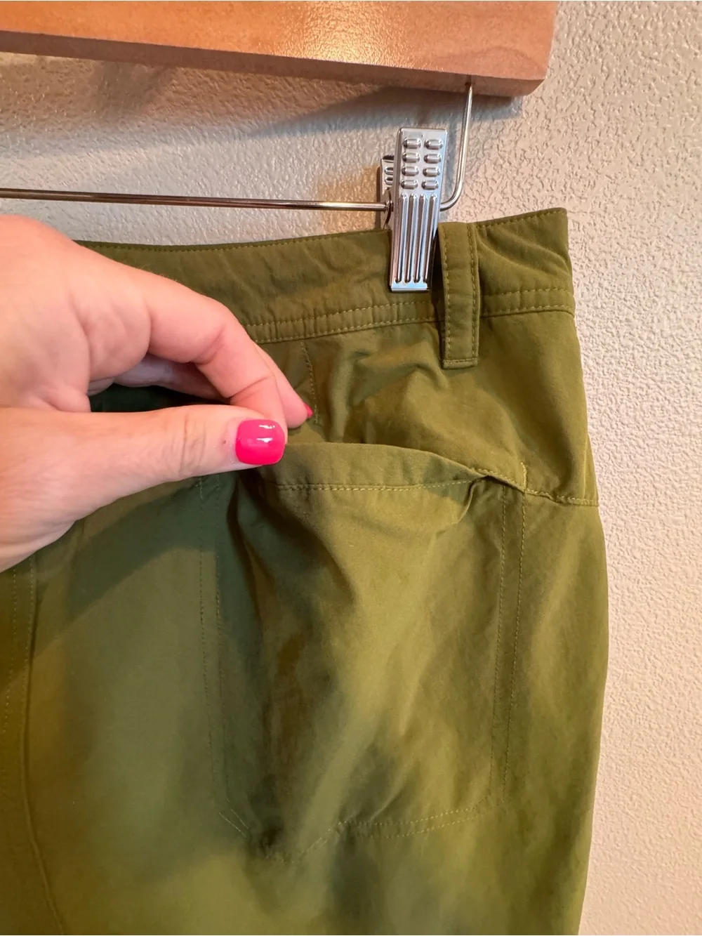 The North Face Men’s Outdoor Basin Pants Olive Green